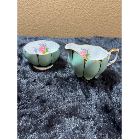 Vintage Queen Anne Bone China Creamer & Sugar Bowl Set Mint Green Floral Inside - Picture 1 of 8